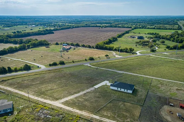 $2,600 | 19493 Fm 981, Leonard, TX 75452