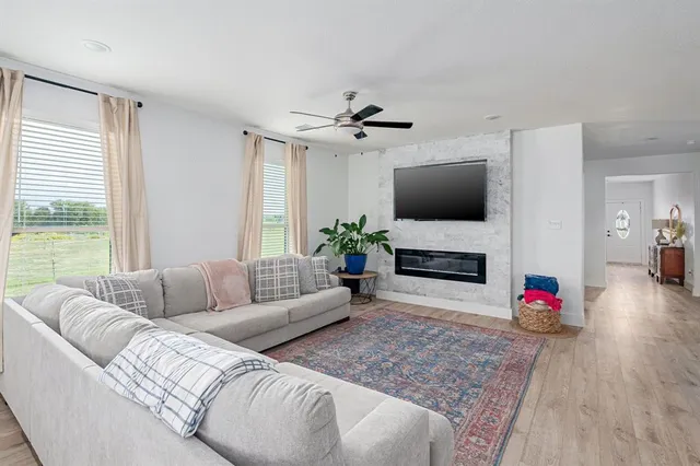 $2,600 | 19493 Fm 981, Leonard, TX 75452