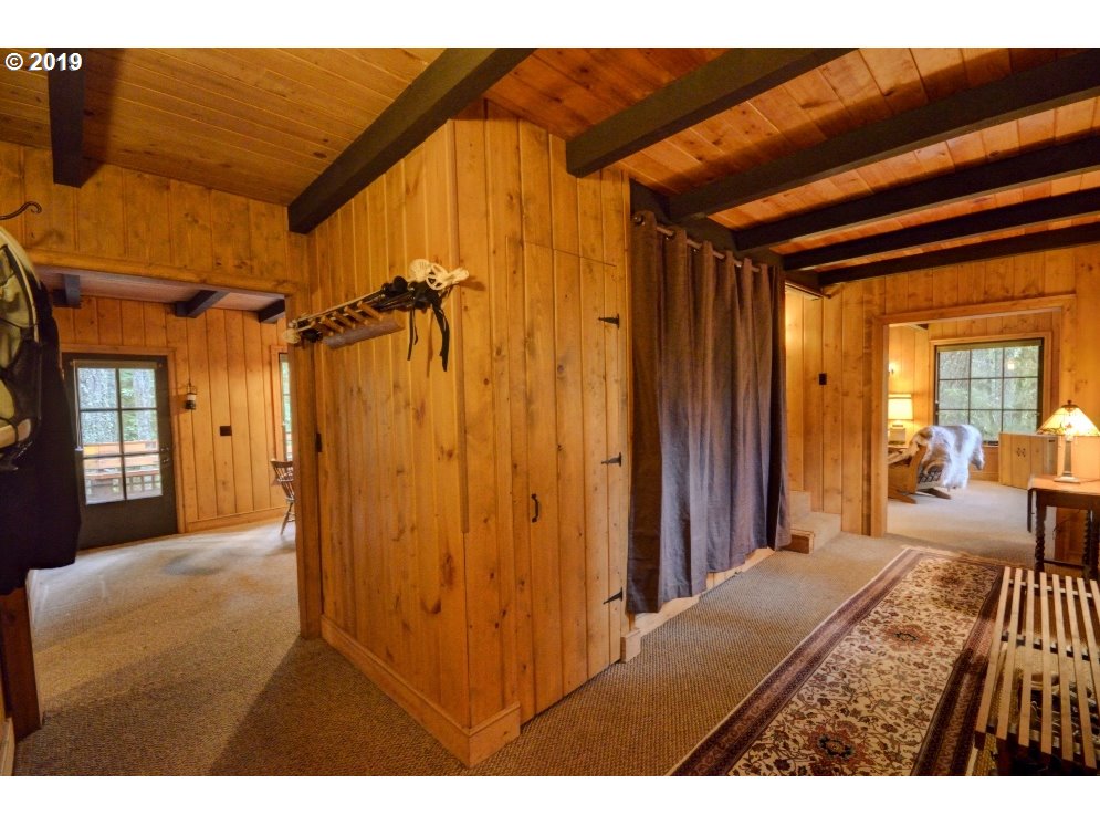 75790 East Road 28 Rhododendron, OR 97049 - Photo 23 of 28 Gallery Image 23