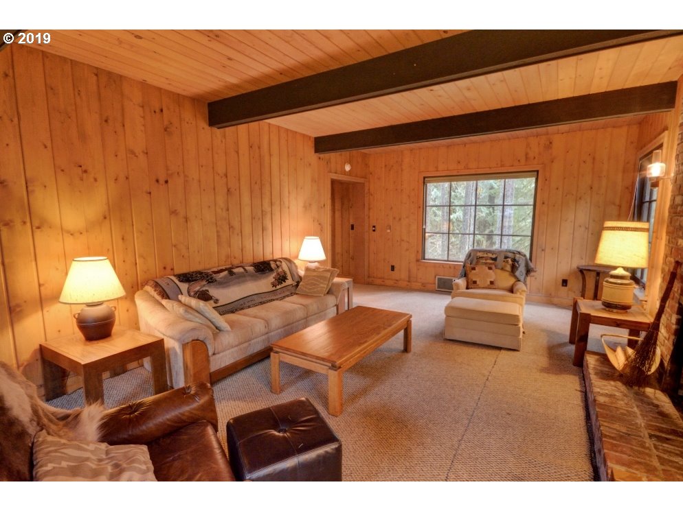 75790 East Road 28 Rhododendron, OR 97049 - Photo 6 of 28 Gallery Image 6