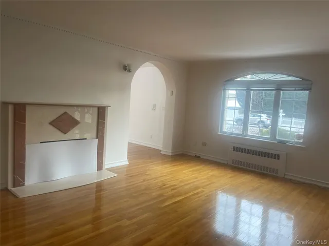 $6,450 | 314 Main Street, East Rockaway, NY 11518