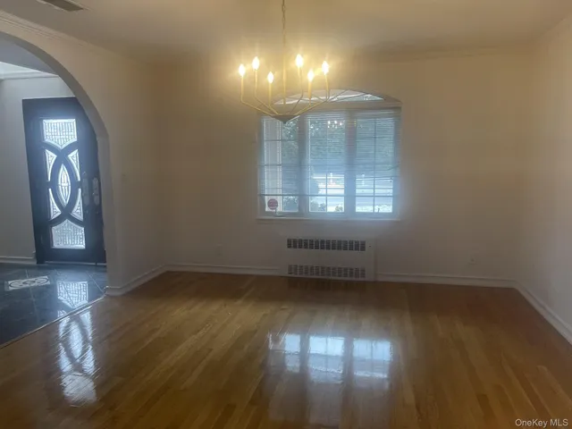 $6,450 | 314 Main Street, East Rockaway, NY 11518