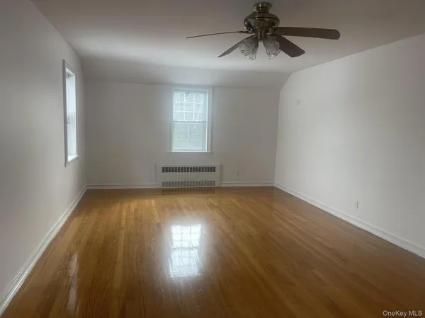 $6,250 | 314 Main Street, East Rockaway, NY 11518