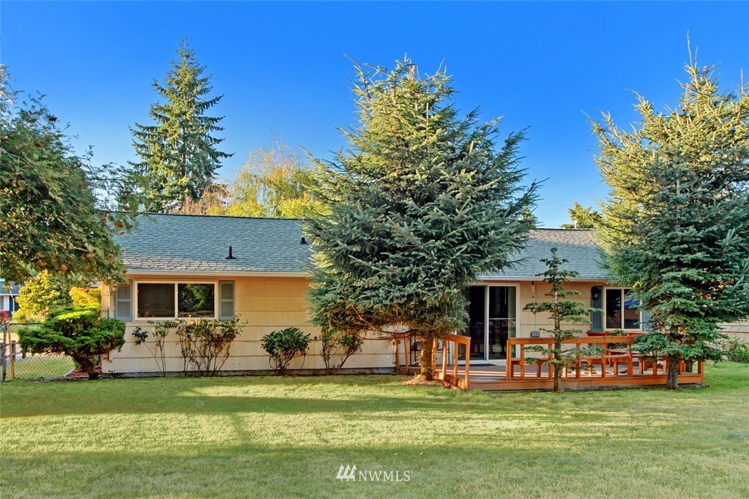 3901 Northeast 22nd Street Renton, WA 98056 - Photo 17 of 18