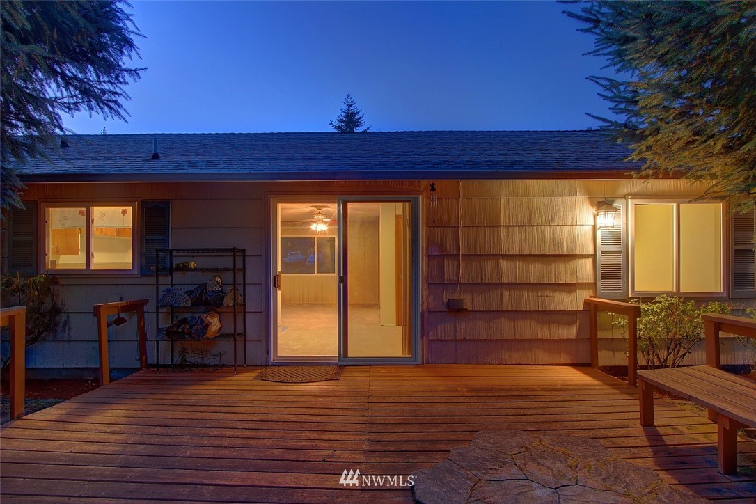 3901 Northeast 22nd Street Renton, WA 98056 - Photo 18 of 18