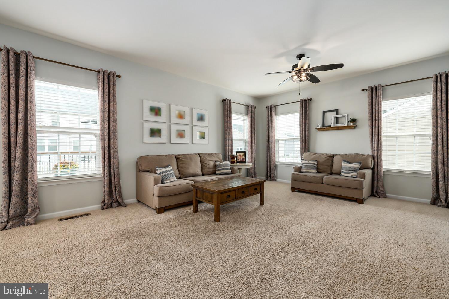 112 Rooftop Court Stephenson, VA 22656 - Photo 4 of 50 Gallery Image 4