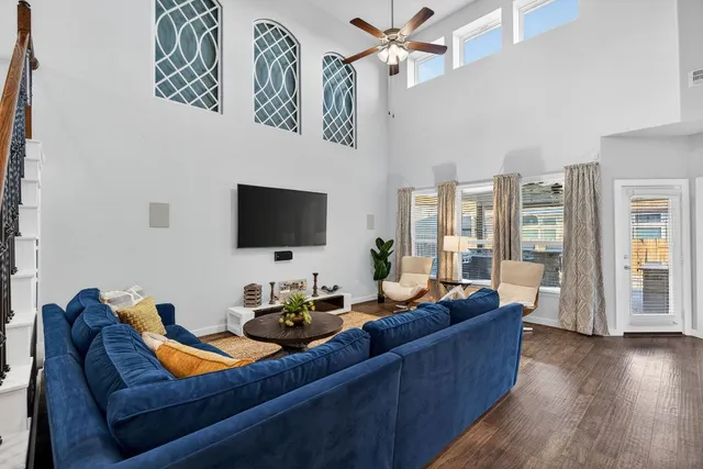 $600,000 | 157 Firethorn Drive, Buda, TX 78610