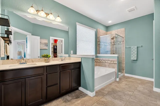 $600,000 | 157 Firethorn Drive, Buda, TX 78610