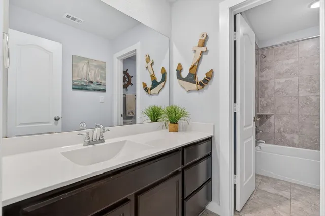 $600,000 | 157 Firethorn Drive, Buda, TX 78610