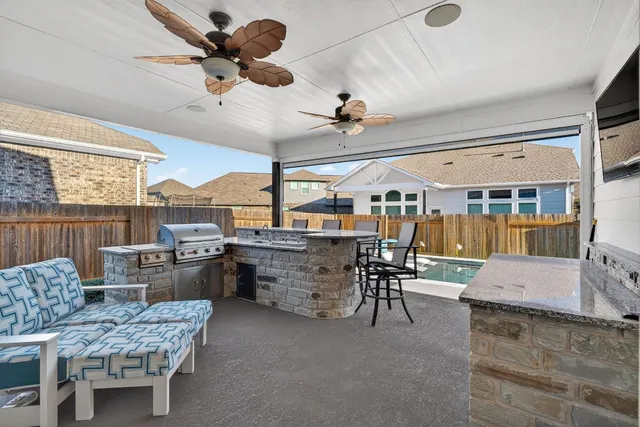 $600,000 | 157 Firethorn Drive, Buda, TX 78610