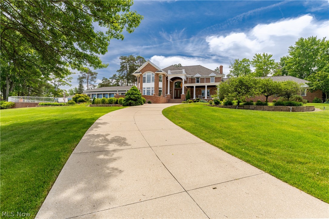 7575 Benner Road New Franklin, OH 44614 - Photo 4 of 50