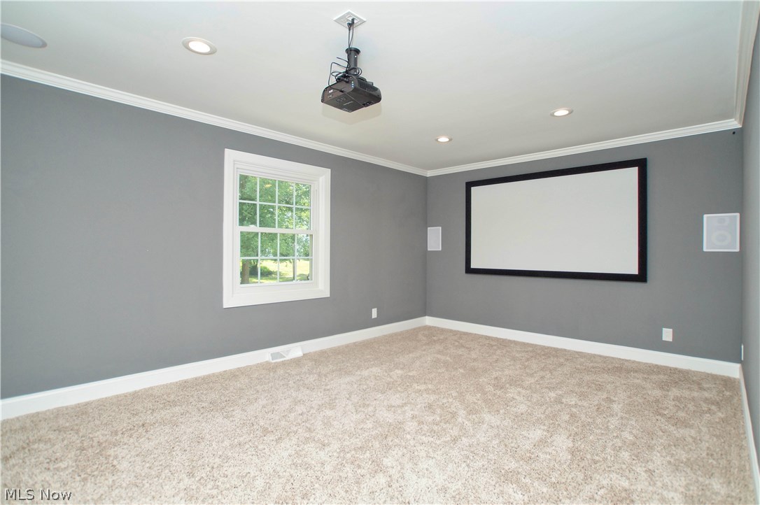 20525 West Byron Road Shaker Heights, OH 44122 - Photo 15 of 35 Gallery Image 15