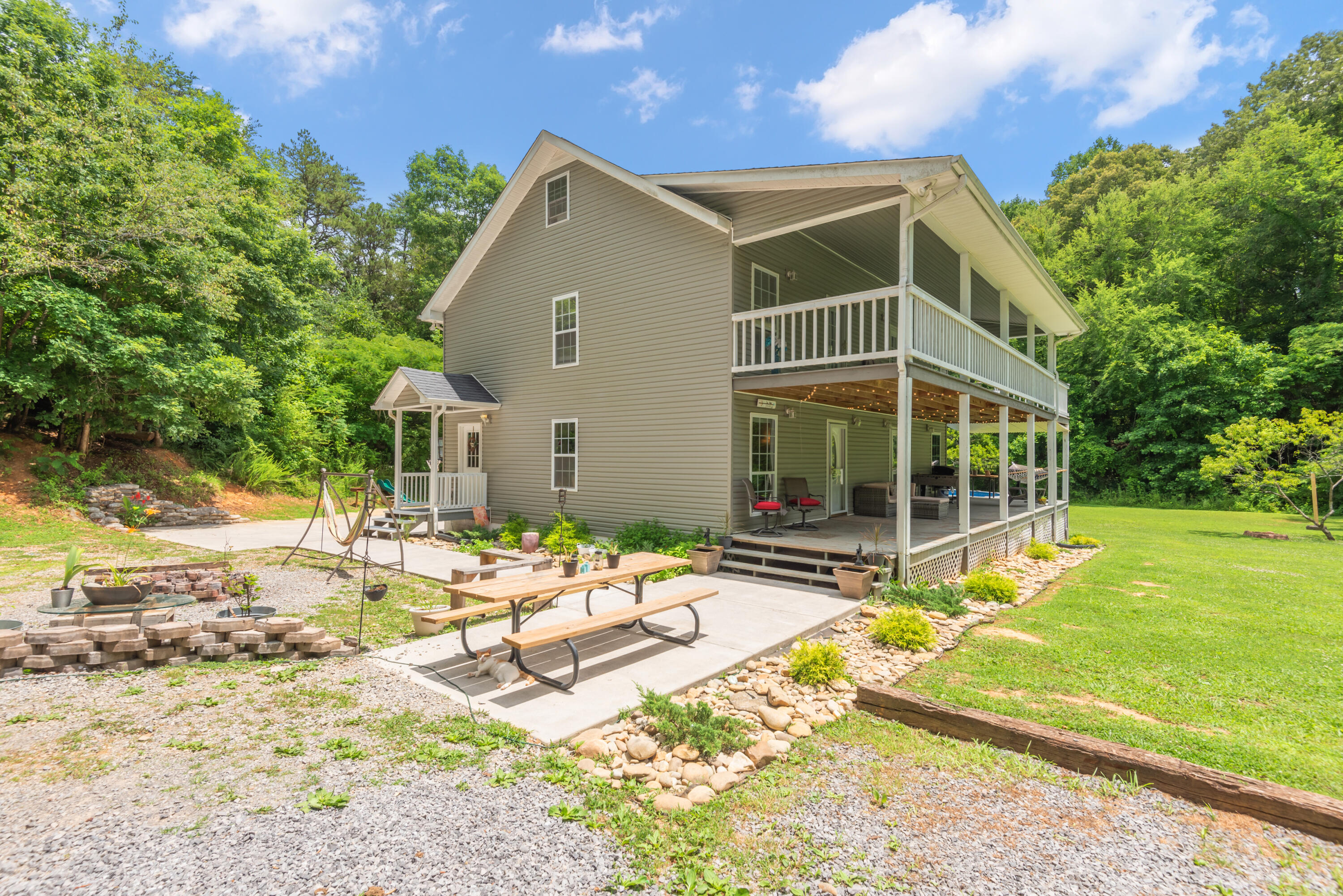 172 Hull Road Madisonville, TN 37354 - Photo 2 of 33 A8382A67-6A68-4563-B5BE-1DC68DC4F5B8