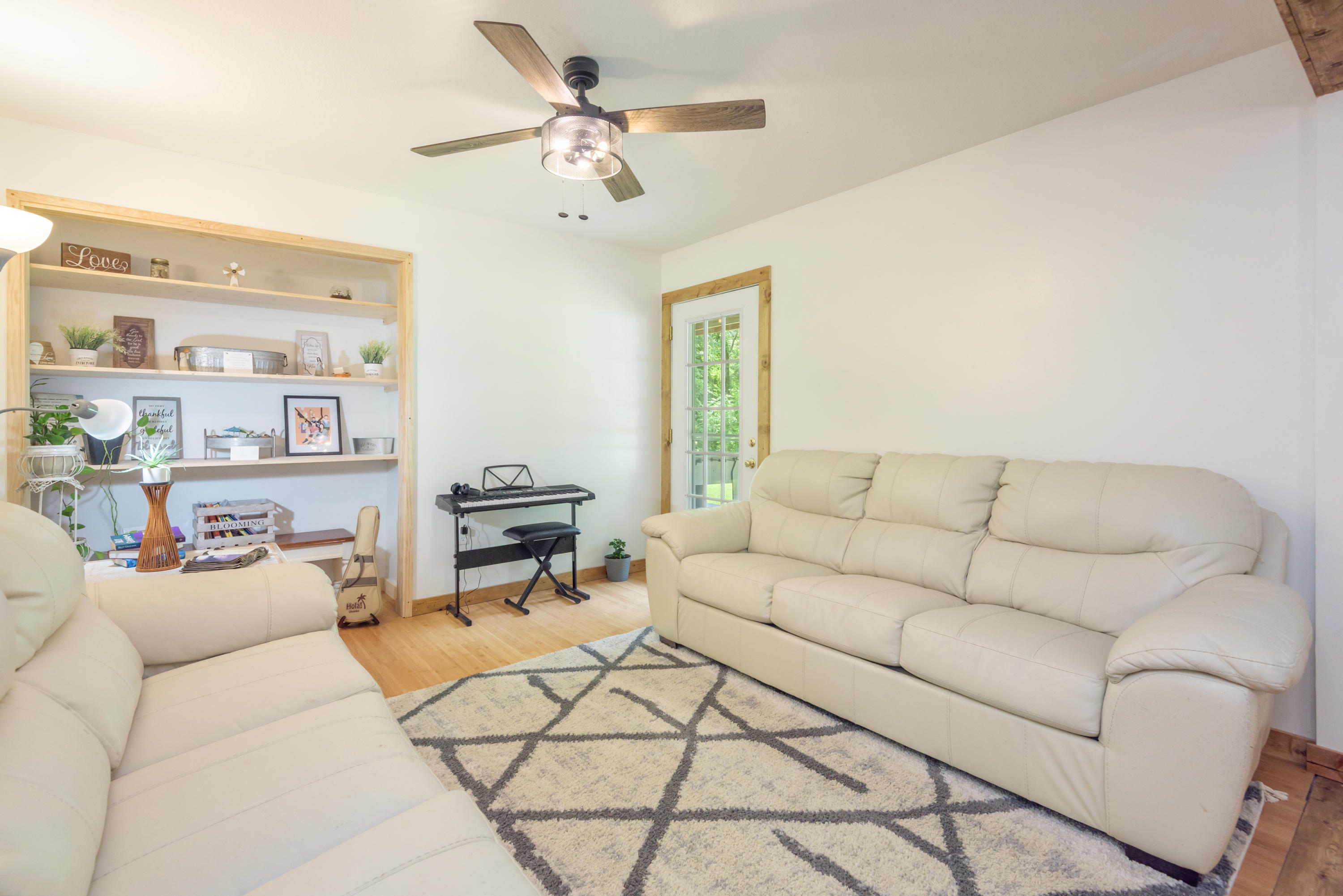 172 Hull Road Madisonville, TN 37354 - Photo 13 of 33 2BC26E33-168A-45D9-AAB7-D298BD614D89