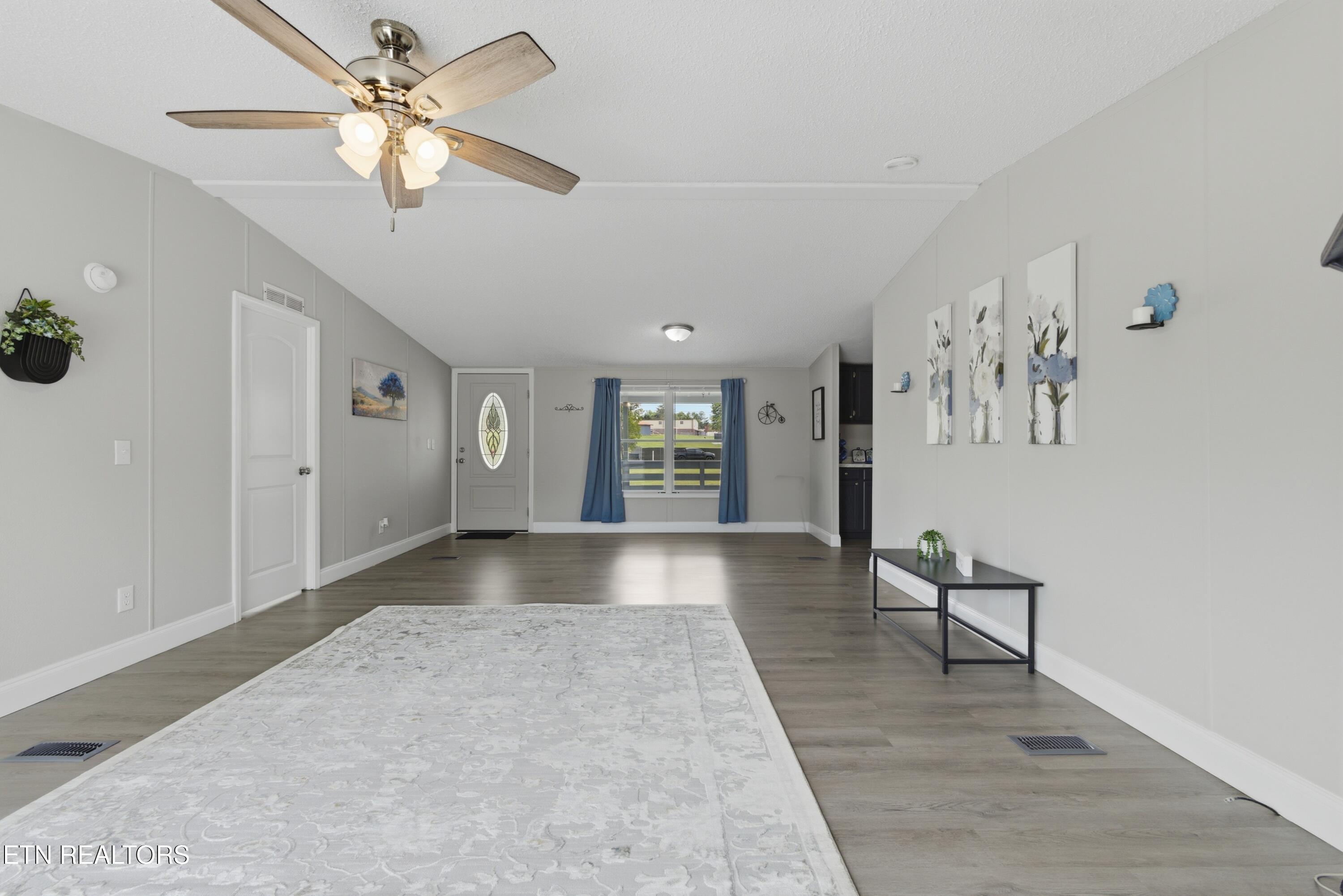 270 Brown Road Oakdale, TN 37829 - Photo 13 of 51 1N9A4711