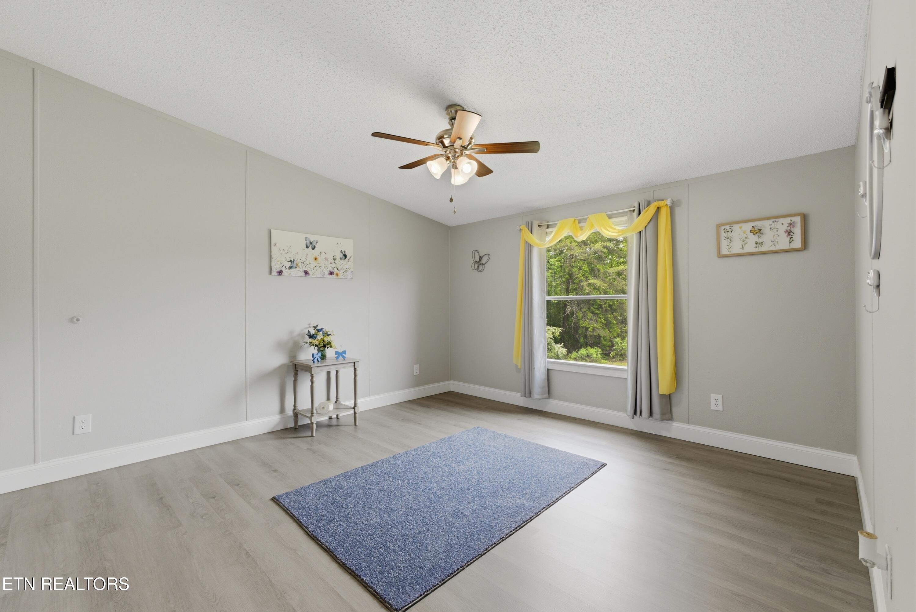 270 Brown Road Oakdale, TN 37829 - Photo 29 of 51 1N9A4786
