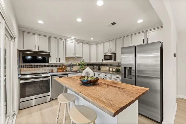 $1,688,888 | 112 El Olivar, Los Gatos, CA 95032