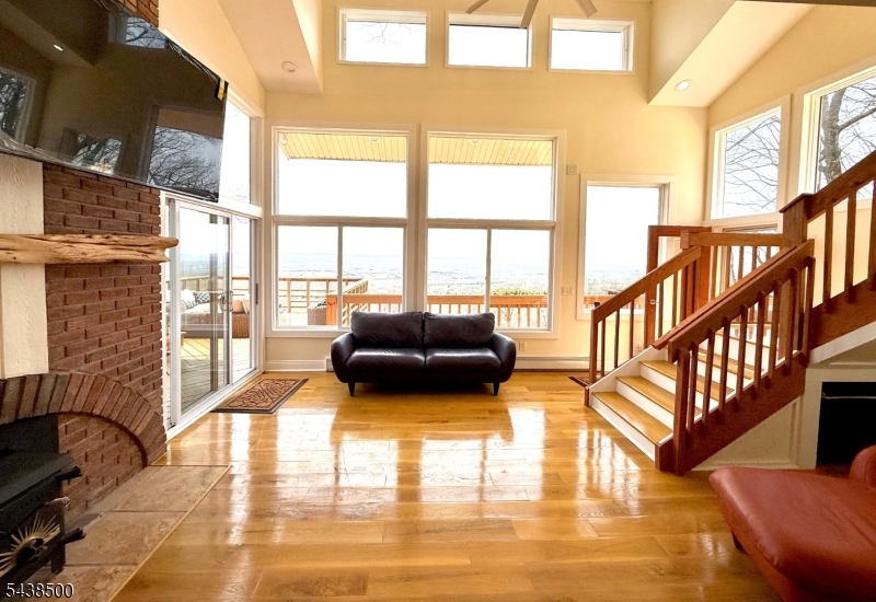 20 Upper Mountain Road Wantage, NJ 07461 - Photo 10 of 38