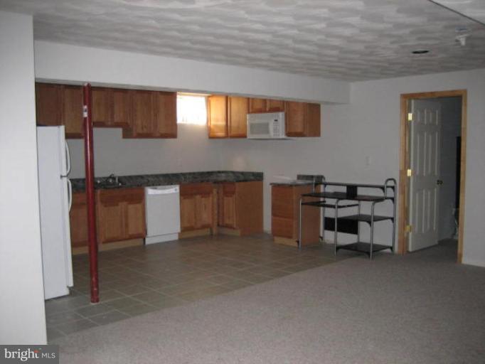 9723 Hall Road Frederick, MD 21701 - Photo 5 of 9 Kitchen #2
