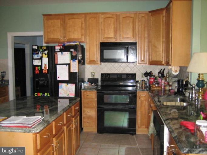 9723 Hall Road Frederick, MD 21701 - Photo 9 of 9 Kitchen