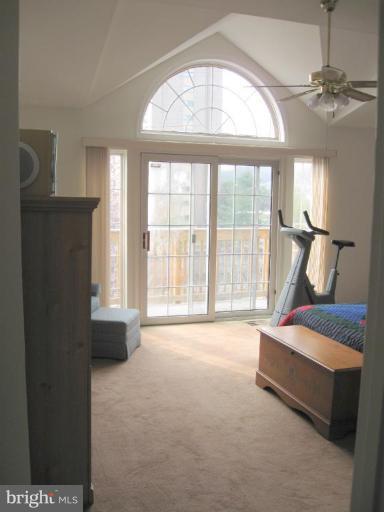 3094 South Glebe Road, Unit 3094 Arlington, VA 22206 - Photo 15 of 26 Master Bedroom -- Another View