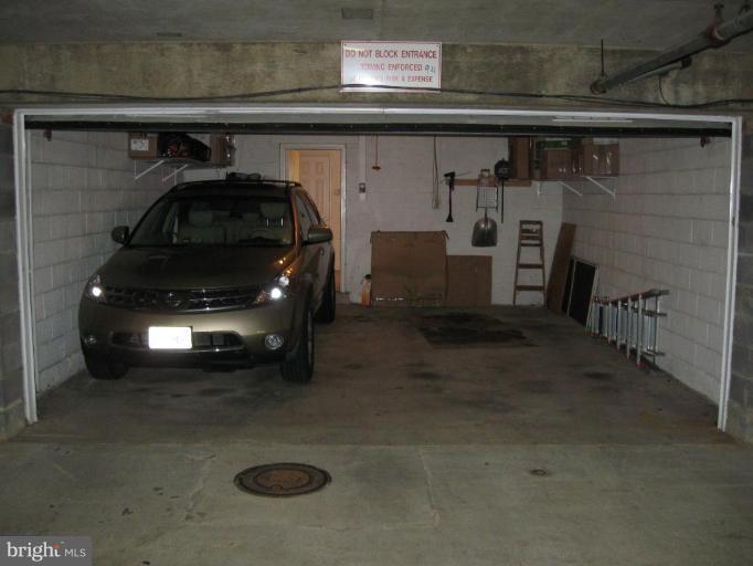 3094 South Glebe Road, Unit 3094 Arlington, VA 22206 - Photo 23 of 26 Another view of the garage