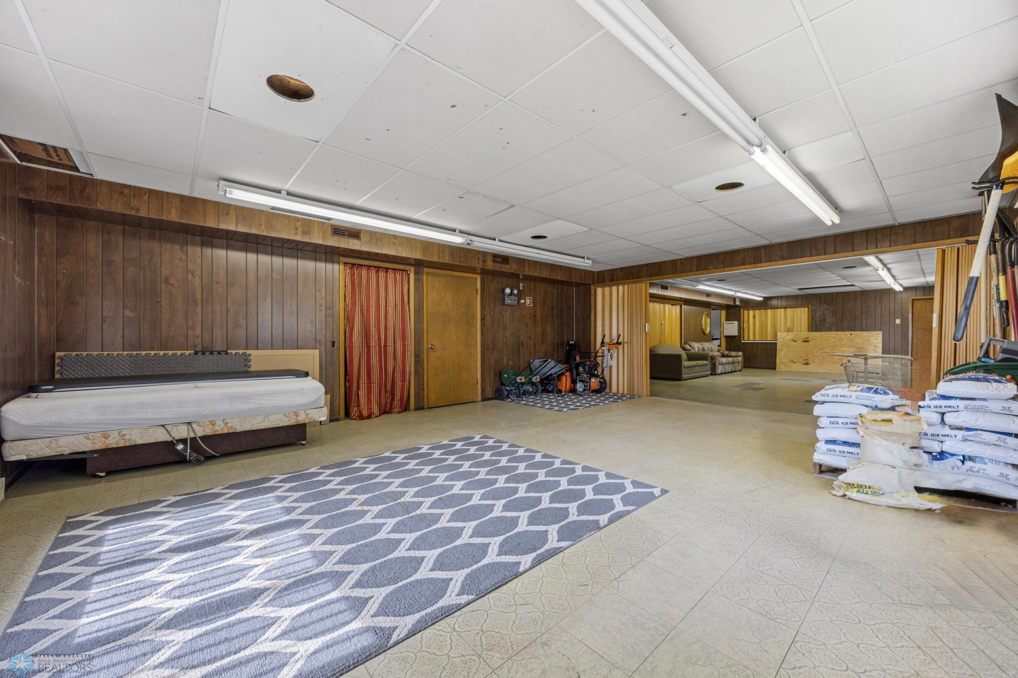 512 2nd Street Northwest Lamoure, ND 58458 - Photo 4 of 29
