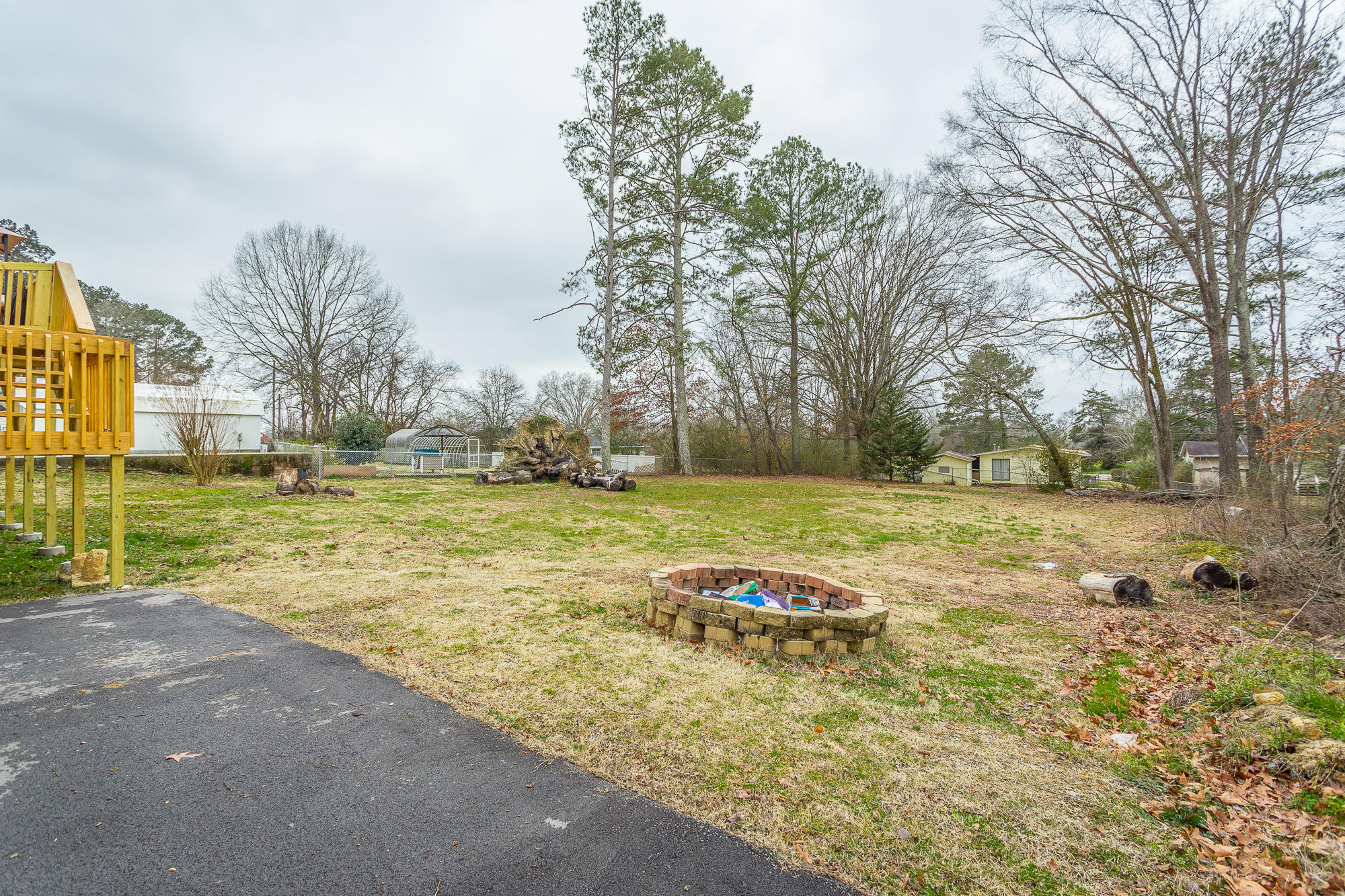 531 Layfield Road Chattanooga, TN 37412 - Photo 32 of 38 Backyard