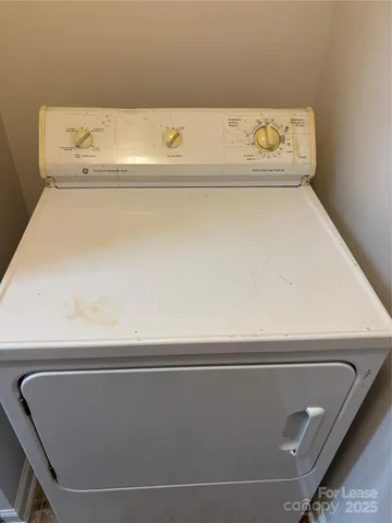 $1,650 | 938 Plaza Walk Drive, Charlotte, NC 28215