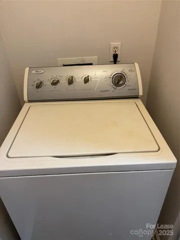 $1,650 | 938 Plaza Walk Drive, Charlotte, NC 28215