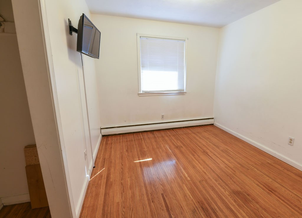 281 Ellison Street Rochester, NY 14609 - Photo 13 of 26 Bedroom 4