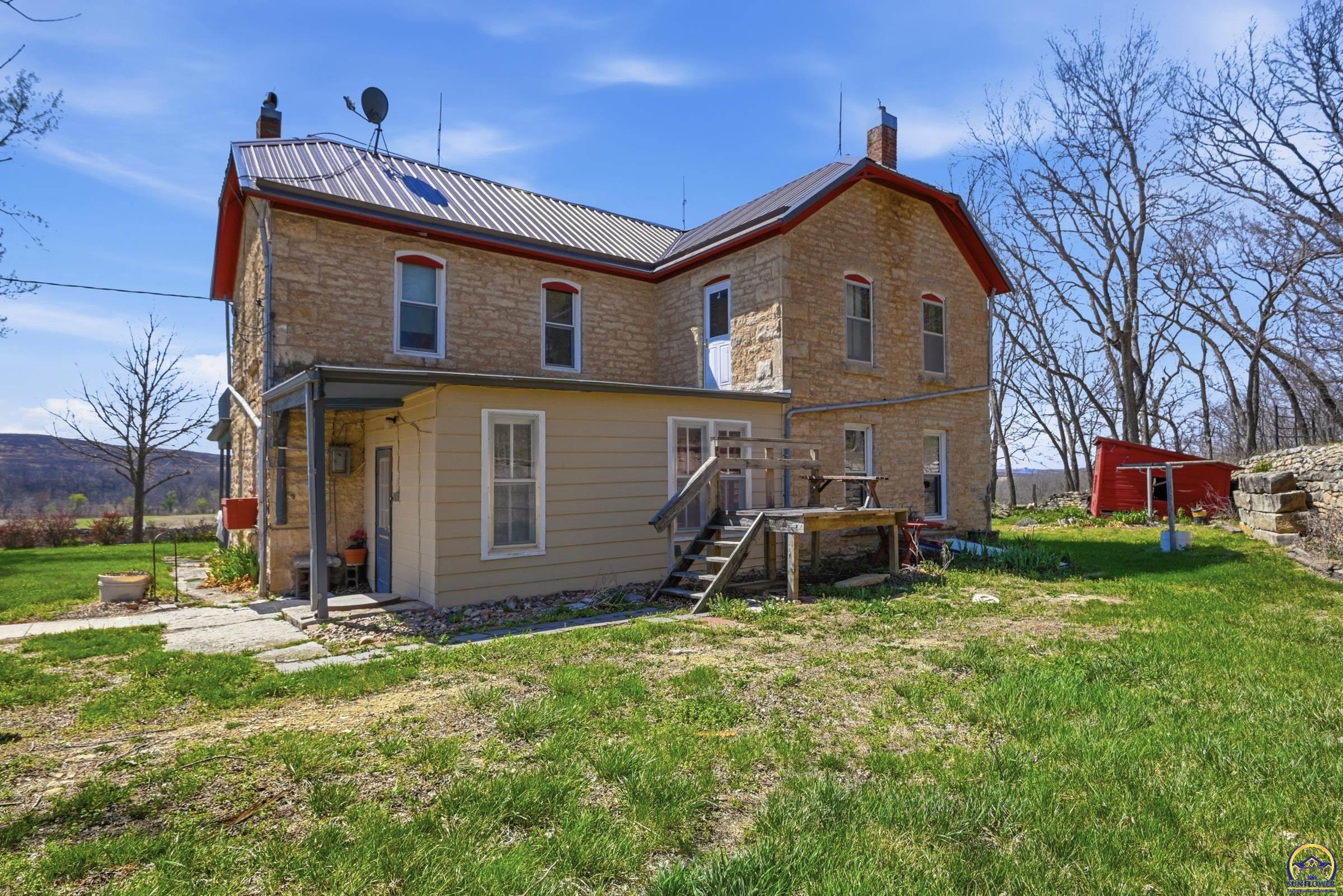 22507 Hessdale Road Alma, KS 66401 - Photo 24 of 72