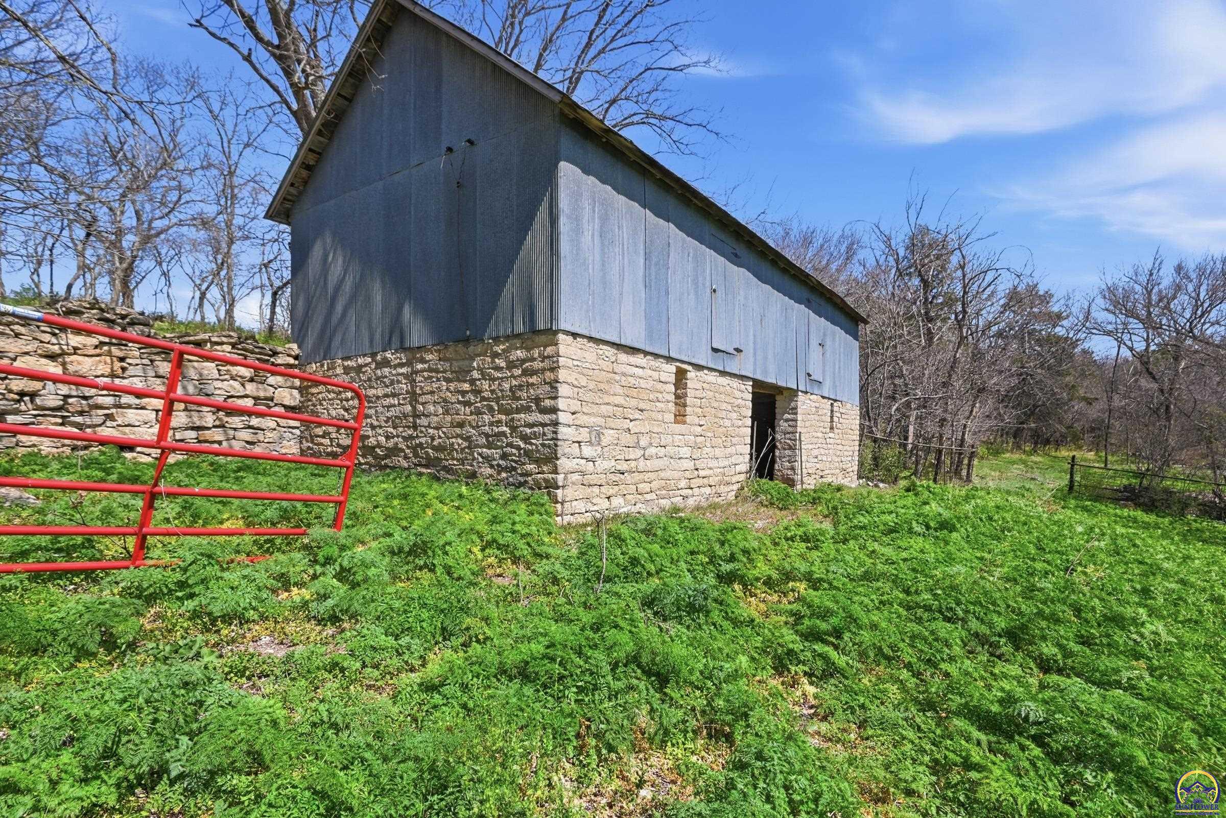 22507 Hessdale Road Alma, KS 66401 - Photo 36 of 72