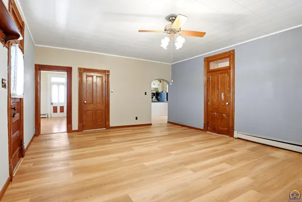 $2,200,000 | 22507 Hessdale Road, Alma, KS 66401