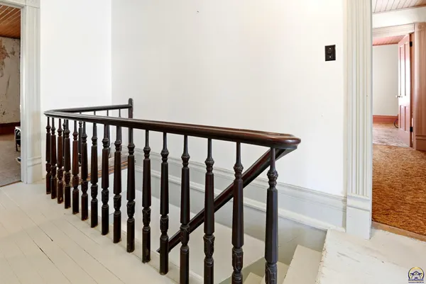 $2,200,000 | 22507 Hessdale Road, Alma, KS 66401