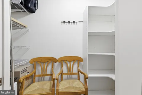 $535,000 | 6820 Wisconsin Avenue, Unit 4008, Bethesda, MD 20815