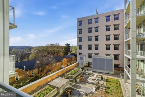 $535,000 | 6820 Wisconsin Avenue, Unit 4008, Bethesda, MD 20815