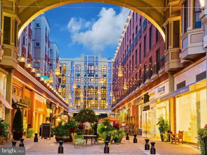 $535,000 | 6820 Wisconsin Avenue, Unit 4008, Bethesda, MD 20815