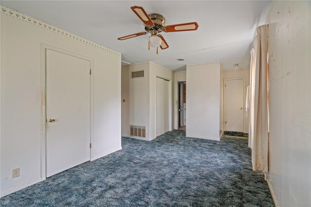 21455 South Moonlight Road Gardner, KS 66030 - Photo 9 of 25