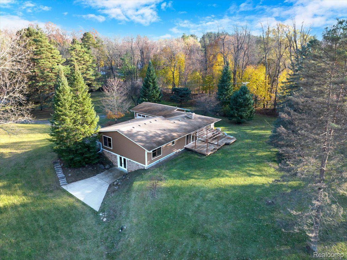 3080 South Lake George Road Dryden, MI 48428 - Photo 37 of 40 Gallery Image 37