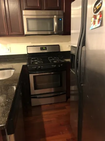 $1,700 | 3553 West Ainslie Street, Unit 3, Chicago, IL 60625