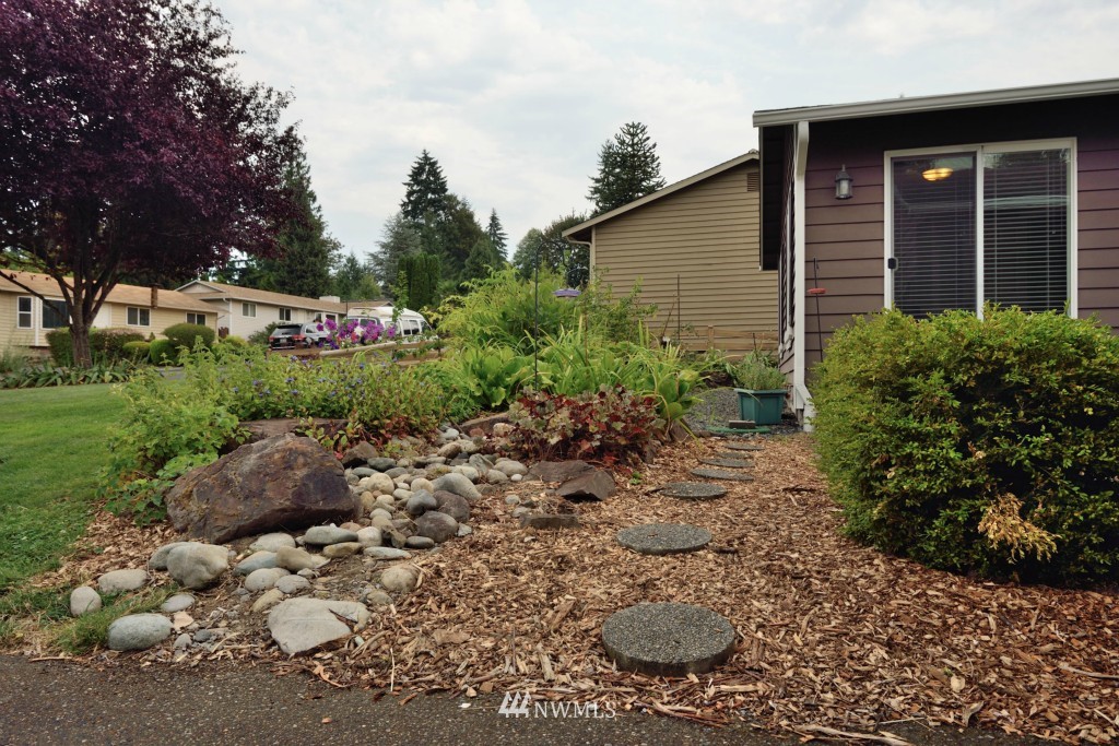 2208 178th Street Southeast Bothell, WA 98012 - Photo 15 of 25