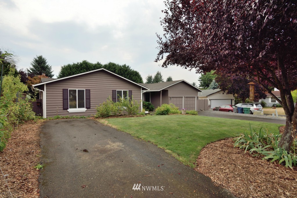 2208 178th Street Southeast Bothell, WA 98012 - Photo 17 of 25