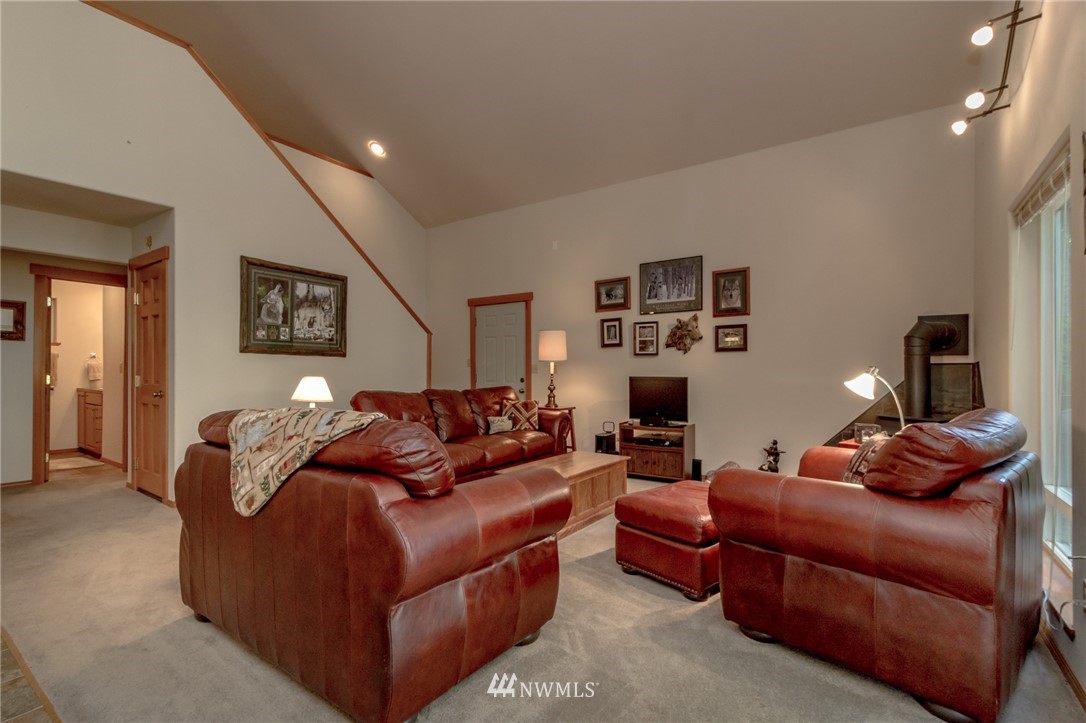 3161 Via Kachess Road Easton, WA 98925 - Photo 10 of 25 Gallery Image 10