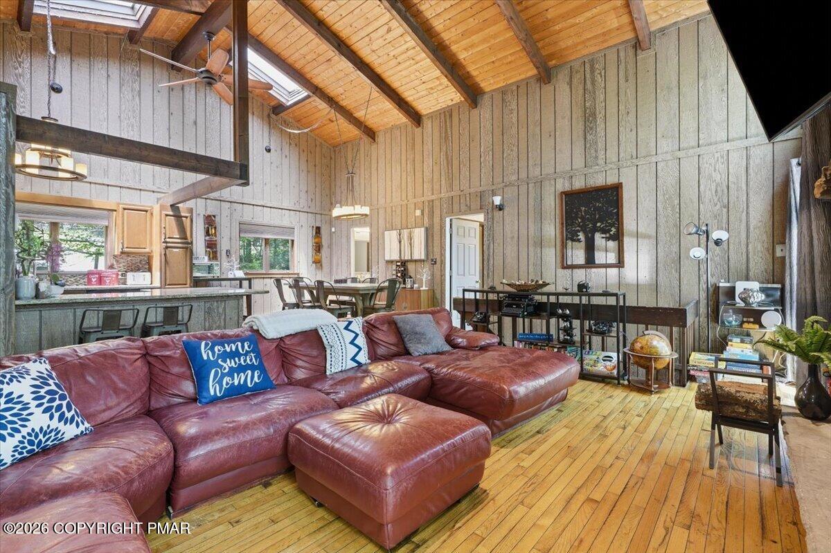 1076 Porter Drive Bushkill, PA 18324 - Photo 18 of 82 13-009_DSC00578