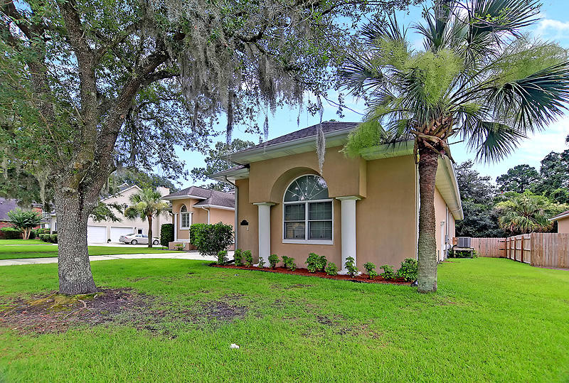 2331 Pristine View Road Charleston, SC 29414 - Photo 4 of 68 IMG_0563_IMG_0565-copy