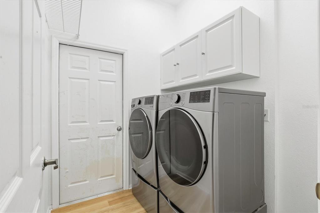 1436 Watermill Circle Tarpon Springs, FL 34689 - Photo 9 of 20