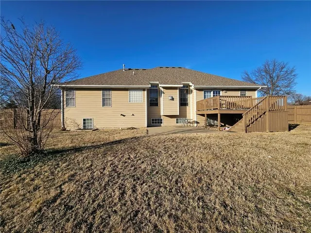$365,000 | 1918 Windsor Drive, Pittsburg, KS 66762