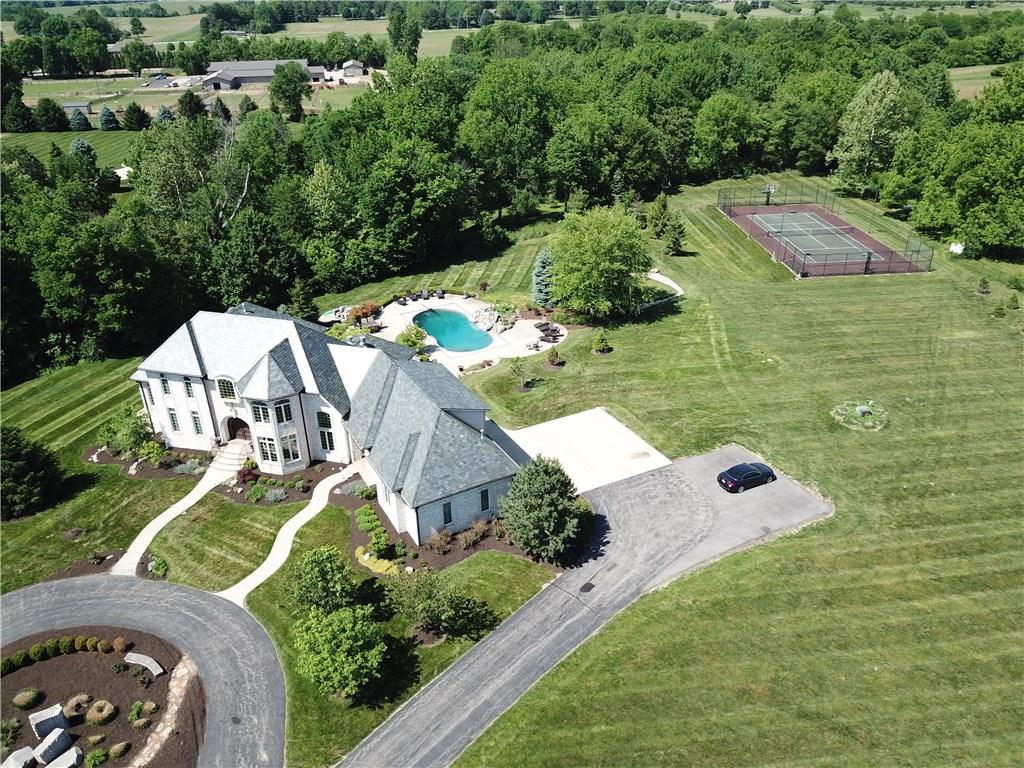 6528 Travis Road Greenwood, IN 46143 - Photo 4 of 35 Gallery Image 4