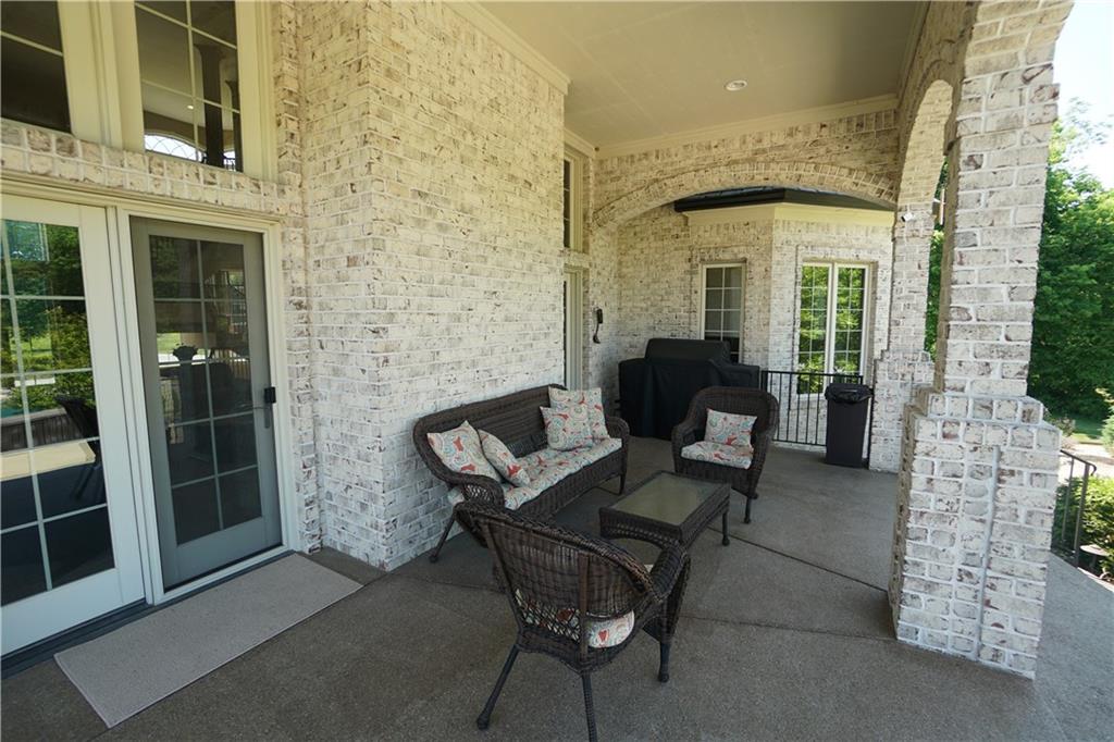 6528 Travis Road Greenwood, IN 46143 - Photo 6 of 35 Gallery Image 6